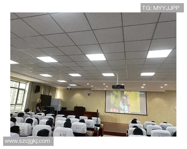 足球明星挑战自我学习中国功夫展现全新风采与魅力